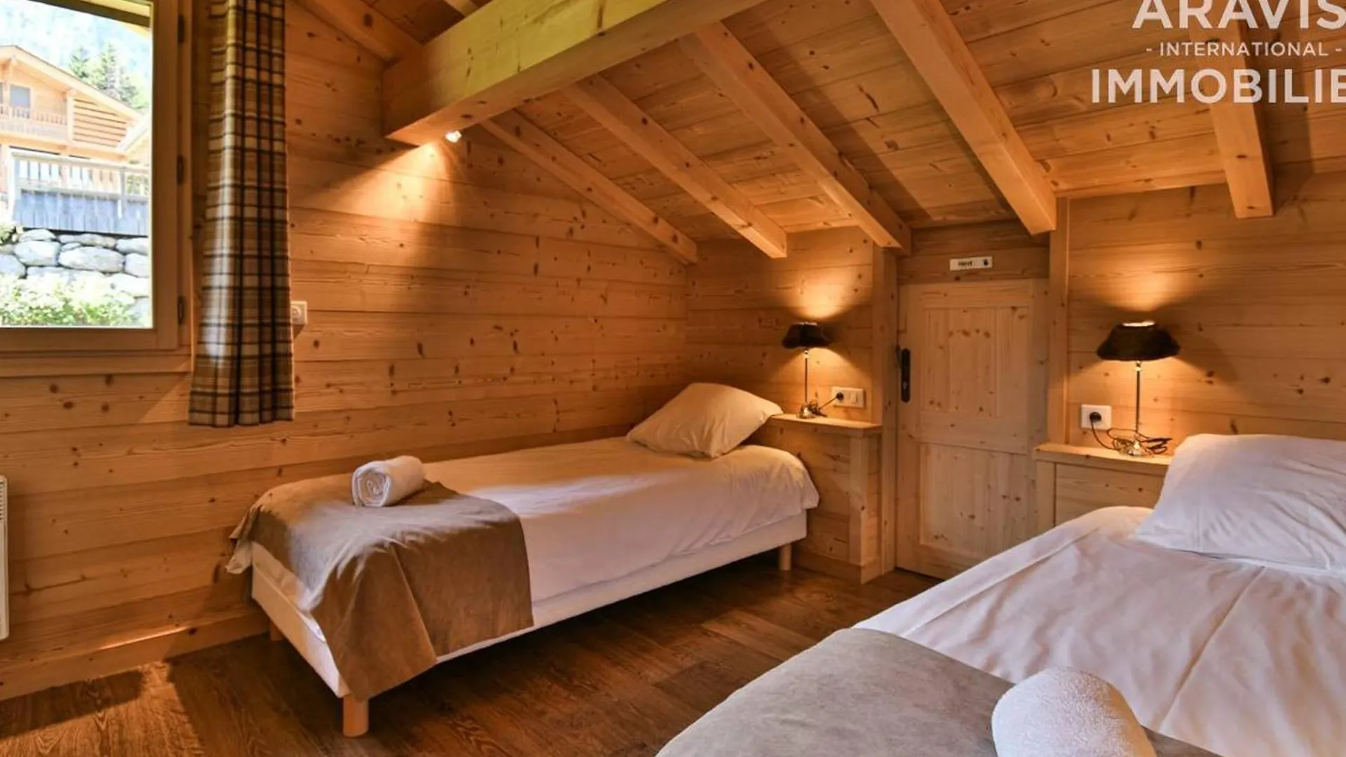 Chalet Independant 4* Pour 8 Pers, 4 Chambres, Cheminee, Cuisine Equipee, Wifi, Parking - Fr-1-391-8 Ле-Гран-Борнан